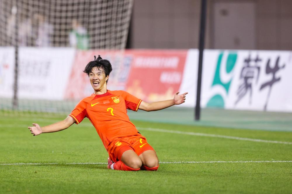 从天才少年到电竞生涯高光与竞技价值解析