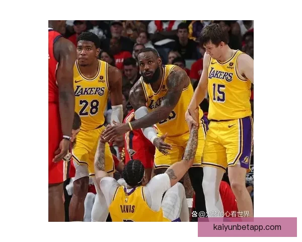 NBA官方：骑士胜利即可锁定季后赛 湖人需满足两条件之一才可夺太平洋赛区冠军