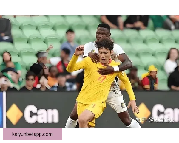 国足开场9分钟连丢两球 0比2不敌喀麦隆遗憾落败